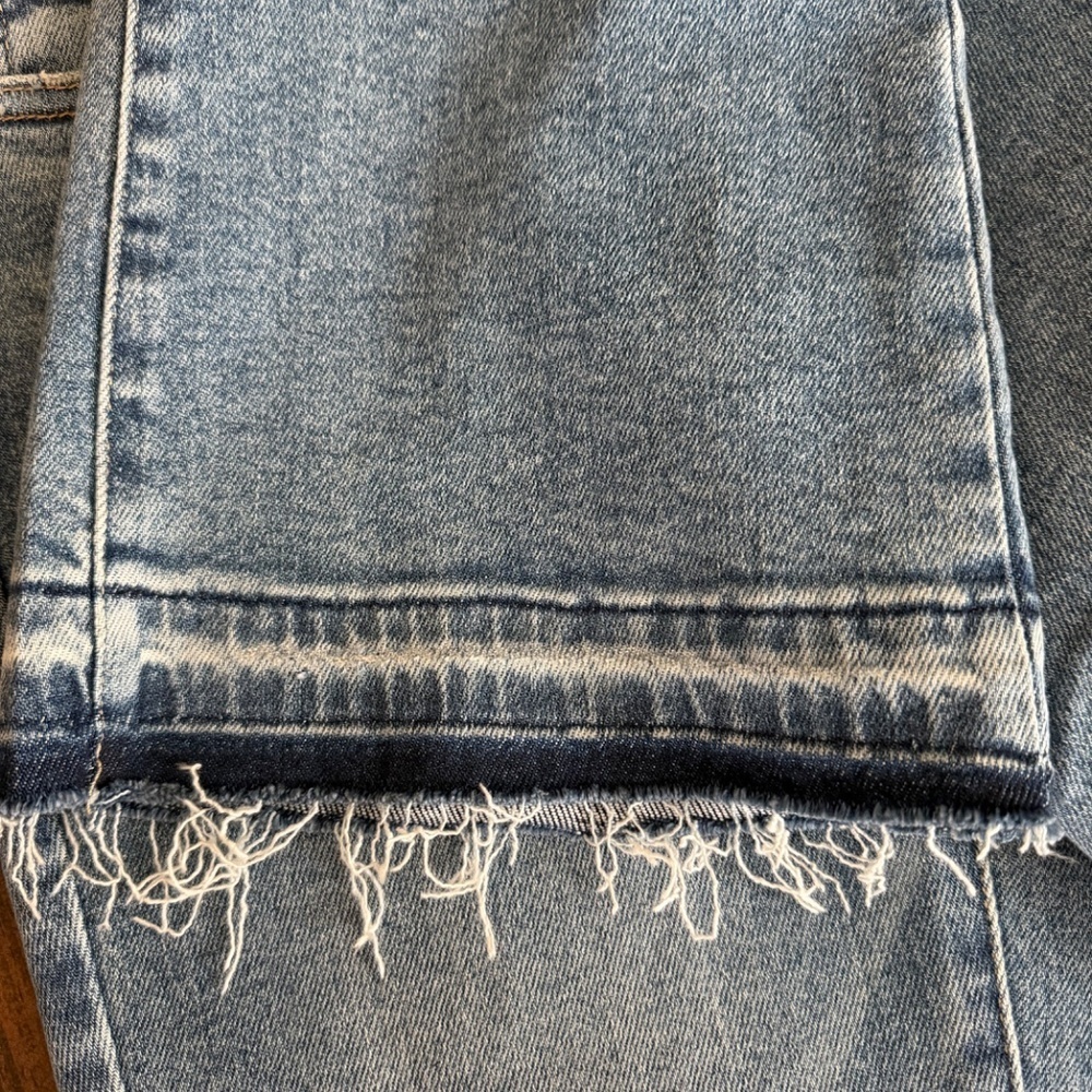 Judy Blue Mid Rise Destroy & Released Hem bootcut Jeans, 3/26/NWT - Picture 3 of 9